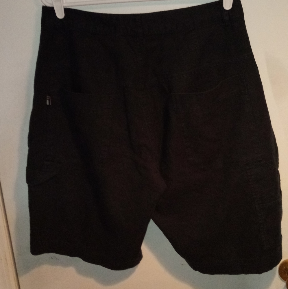 FNF shorts - Picture 3 of 4